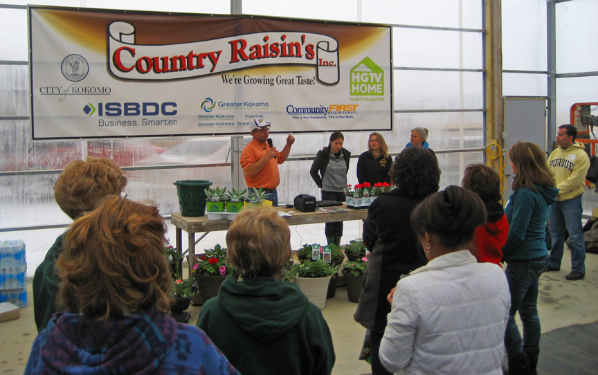 Kokomo Indiana HGTV Flower Display Volunteers at Country Raisins