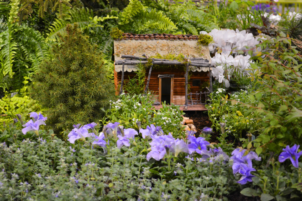 Miniature Gardens and Fairy Gardens at the Chicago Flower and Ga