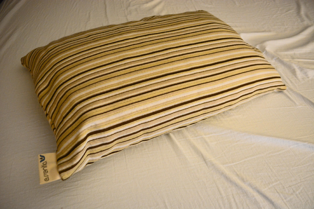 Organic Cotton Essentia Pillow