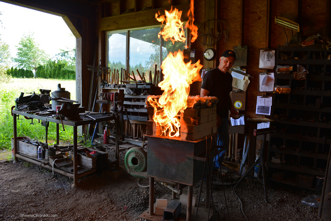 Red Pig Tools Bob Denman Tools Forge copyright Shawna Coronado