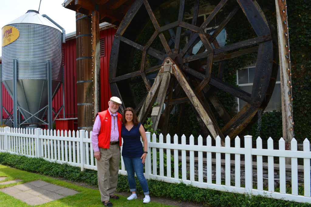 Bobs Red Mill Bob Moore and Shawna Coronado