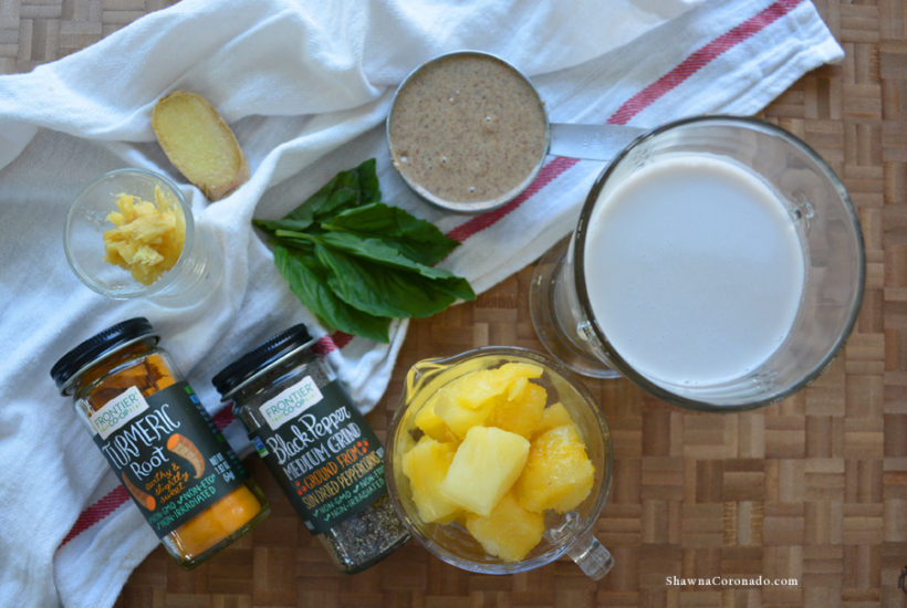 Delicious Pineapple Ginger Almond Milk Smoothie