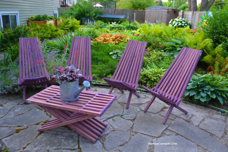 Glodea Garden Furniture in Purple Berry