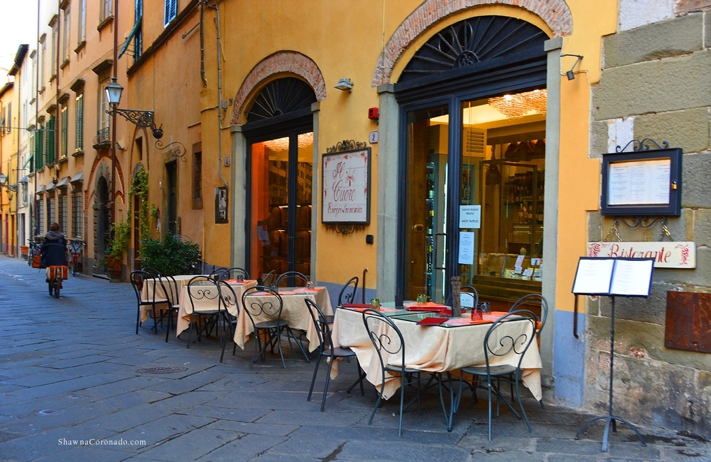 Lucca Italy Streets Cafe Restaurant
